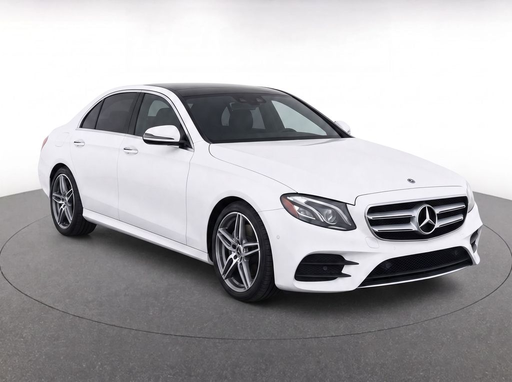 Thumbnail: 2019 Mercedes-Benz E-Class - 29