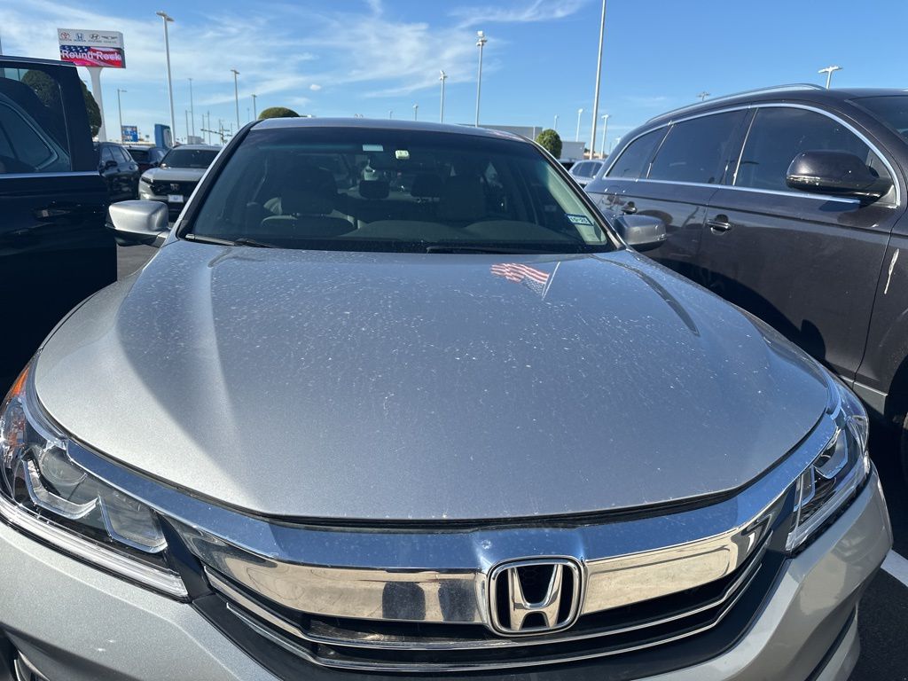 Thumbnail: 2017 Honda Accord - 2