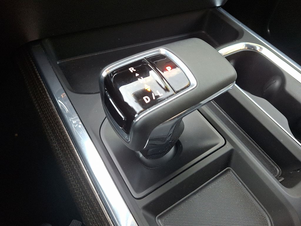 Thumbnail: 2025 Chevrolet Silverado 1500 - 16