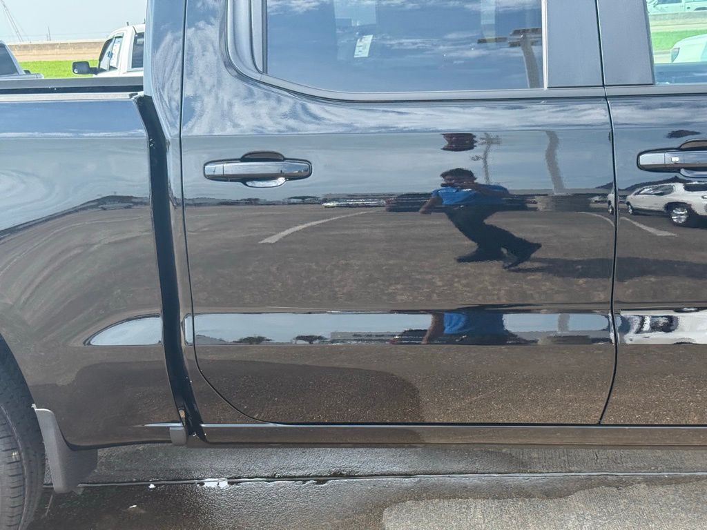 2026 Chevrolet Silverado 1500 LT - 11