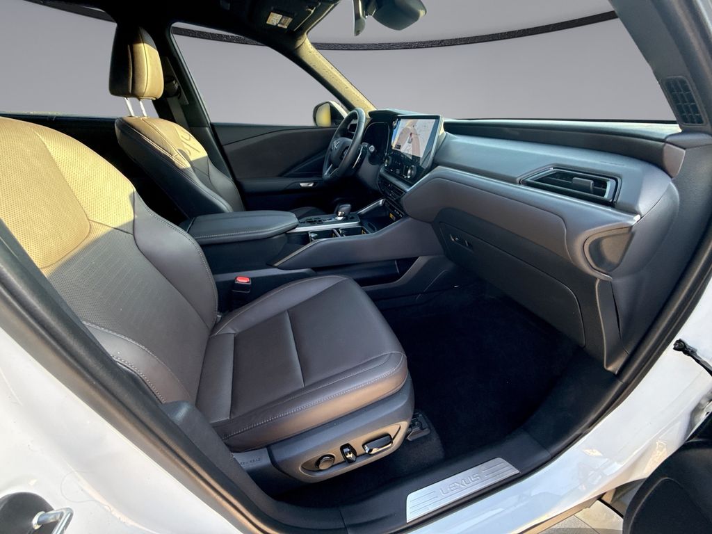 Thumbnail: 2024 Lexus TX - 15