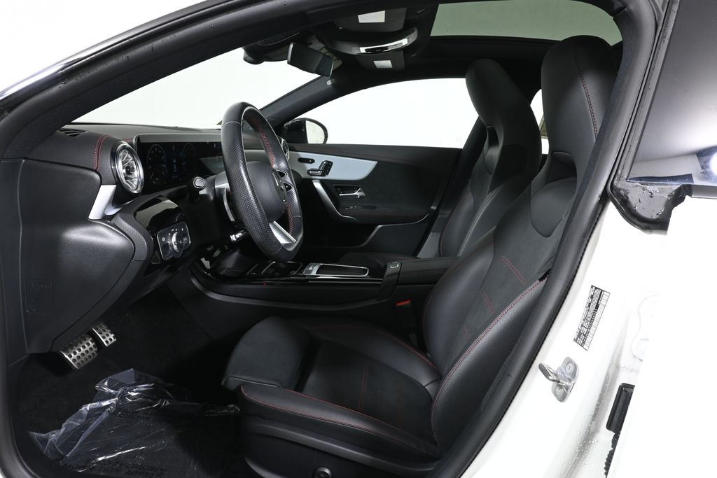 Thumbnail: 2024 Mercedes-Benz CLA - 3