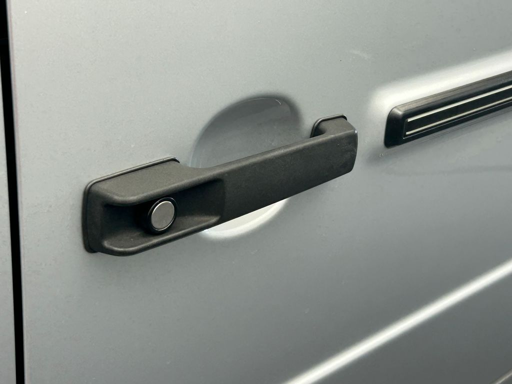 Used 2019 Iridium Silver Metallic Mercedes-Benz G 550 image 13