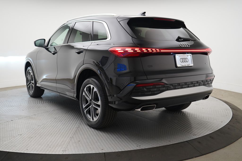 Thumbnail: 2026 Audi Q5 - 3