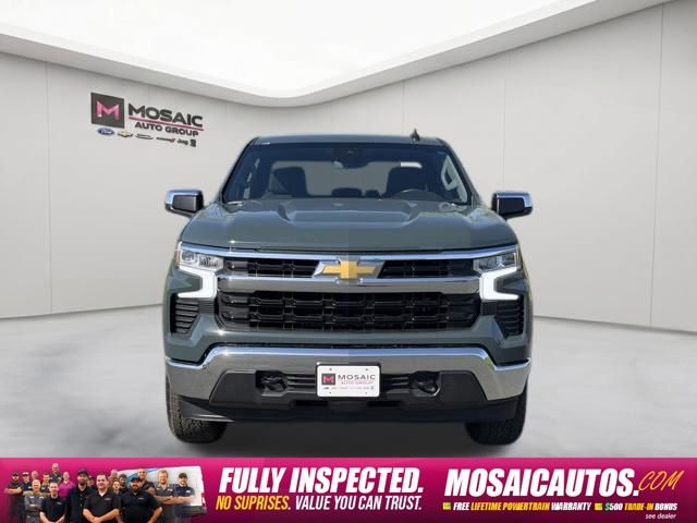 Used 2025 Chevrolet Silverado 1500 LT with VIN 1GCPKKEKXSZ220551 for sale in Zumbrota, Minnesota