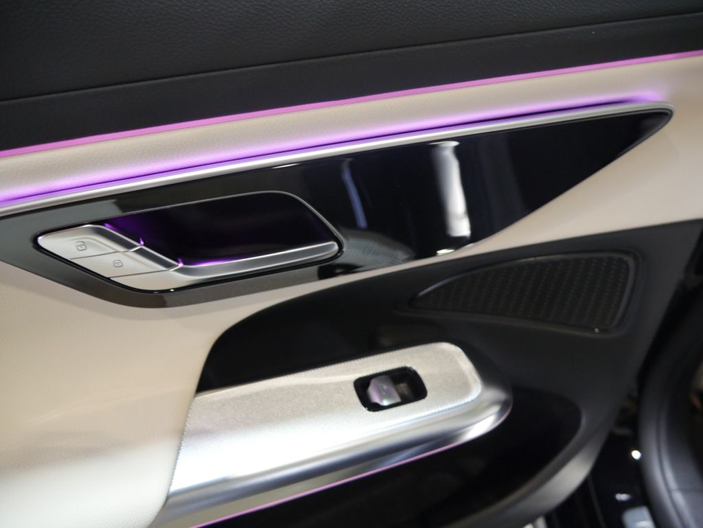 Thumbnail: 2026 Mercedes-Benz E-Class - 21