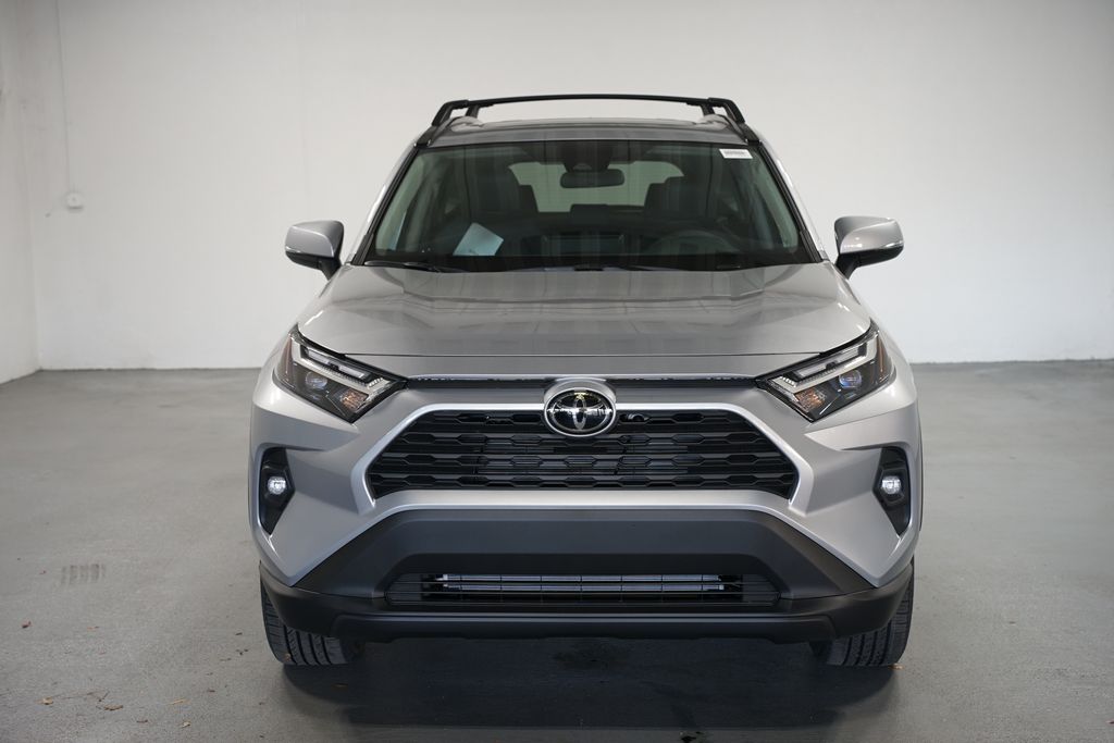 Thumbnail: 2025 Toyota RAV4 - 2