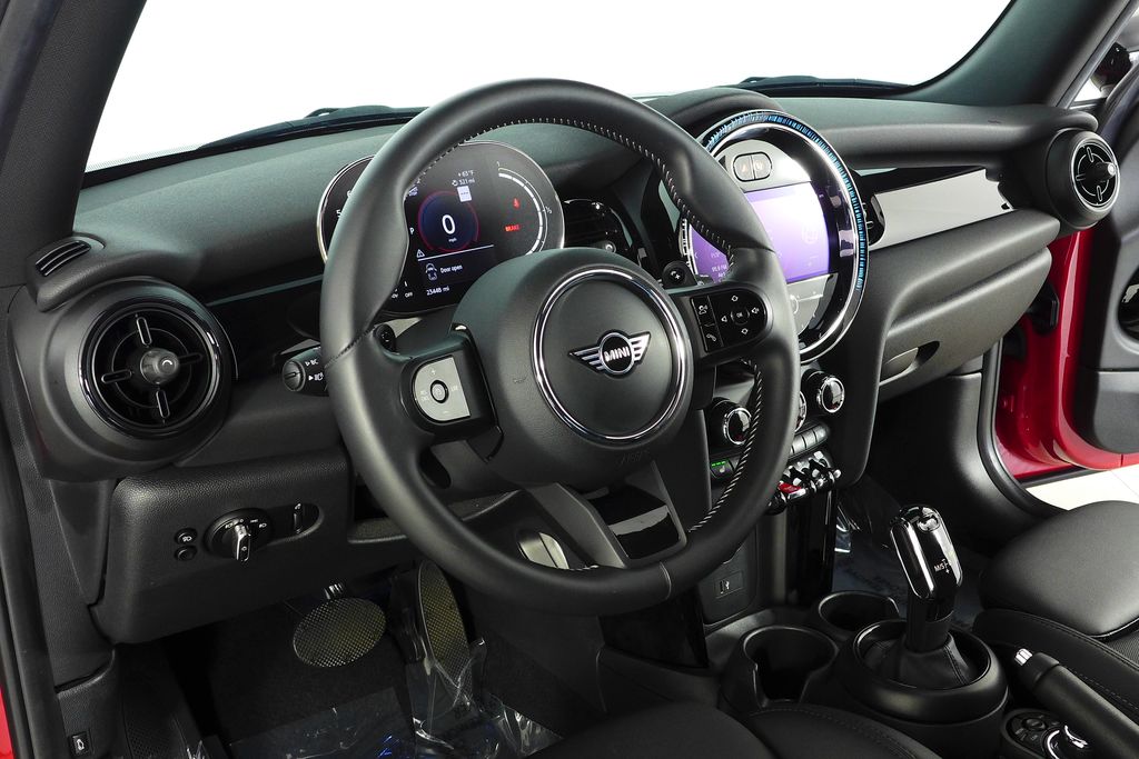 Thumbnail: 2023 MINI Cooper - 25