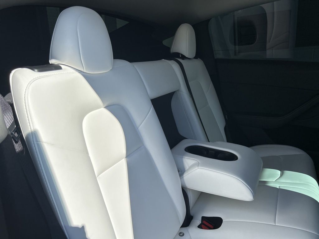 2024 Tesla Model Y Performance Dual Motor All-Wheel Drive