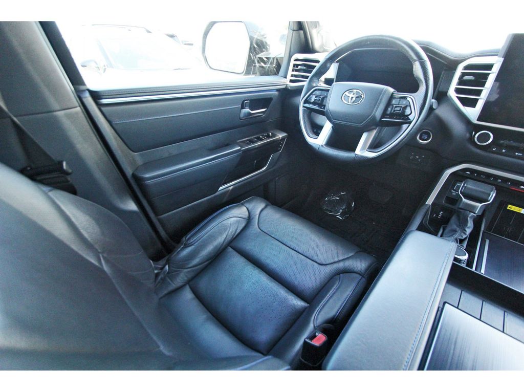 2023 Toyota Tundra Platinum - 5
