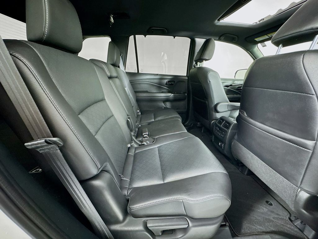 Used Car 2023 Honda Passport  Elite For Sale Under $35,000 In Austin, Texas