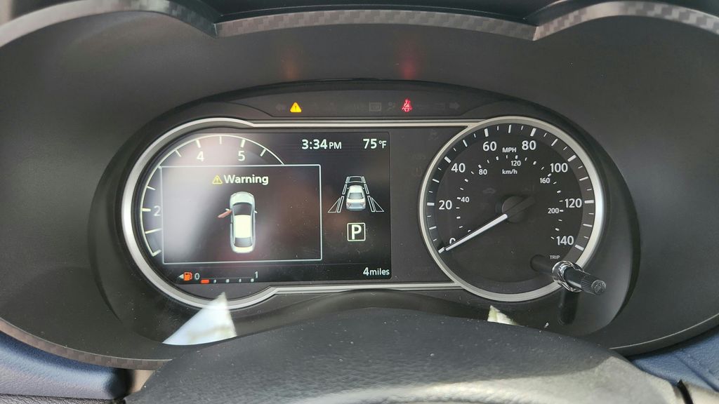 2025 Nissan Versa