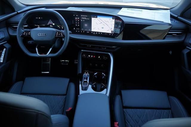 Thumbnail: 2025 Audi SQ5 - 8