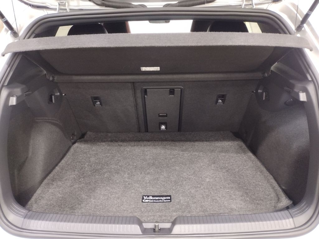 2022 Volkswagen Golf GTI Autobahn