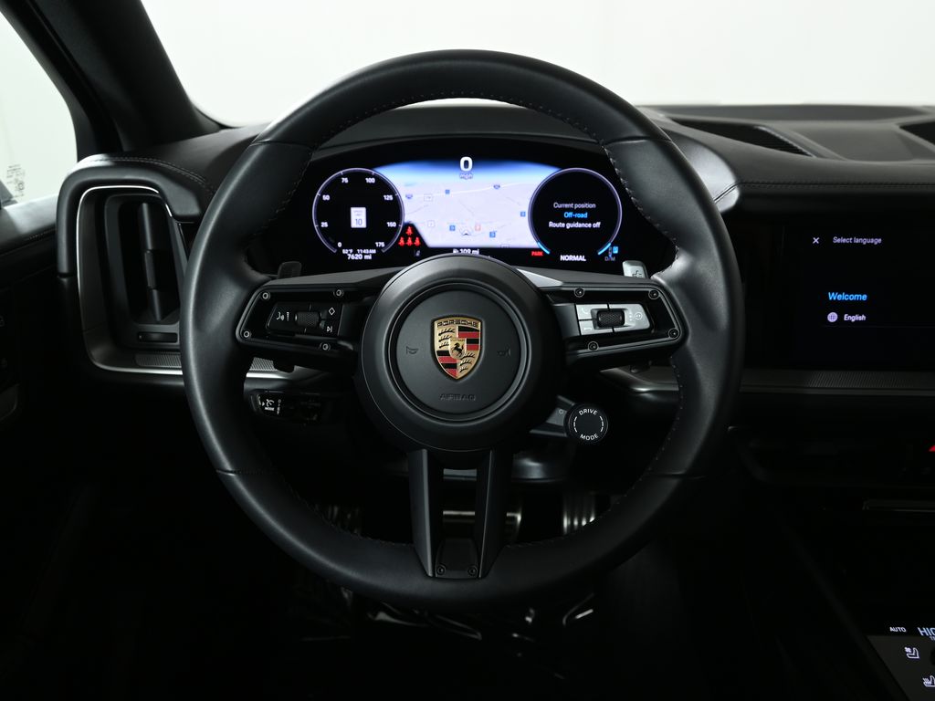 Thumbnail: 2025 Porsche Cayenne - 17