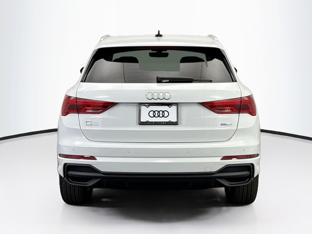 Thumbnail: 2025 Audi Q3 - 6