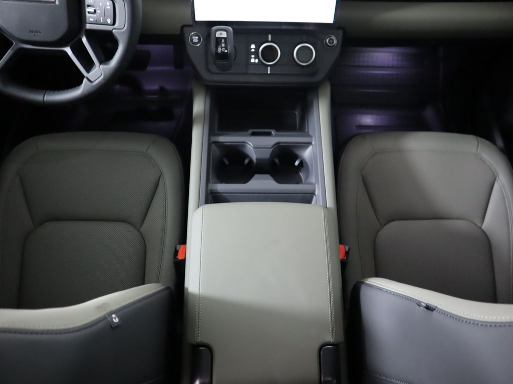 Thumbnail: 2026 Land Rover Defender - 17