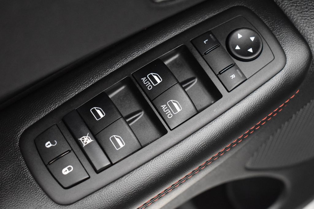 Thumbnail: 2025 Dodge Durango - 12