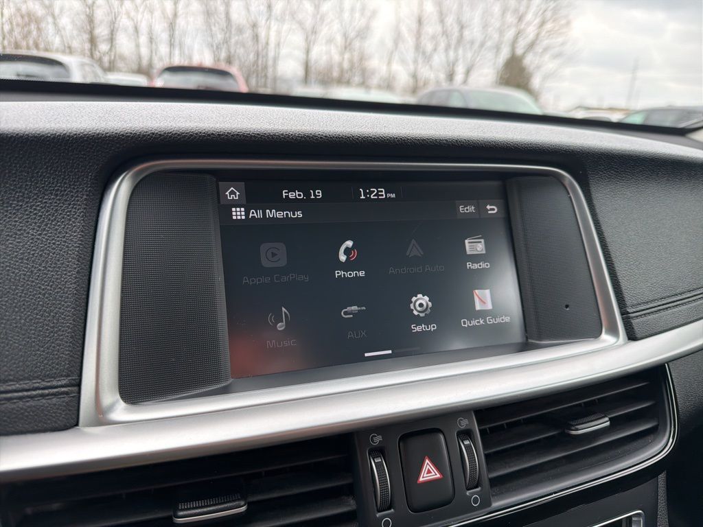 Thumbnail: 2020 Kia Optima - 29