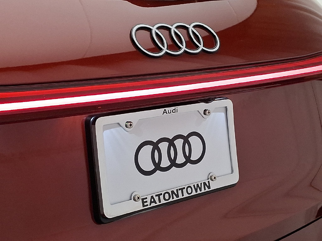 Thumbnail: 2025 Audi Q5 - 30