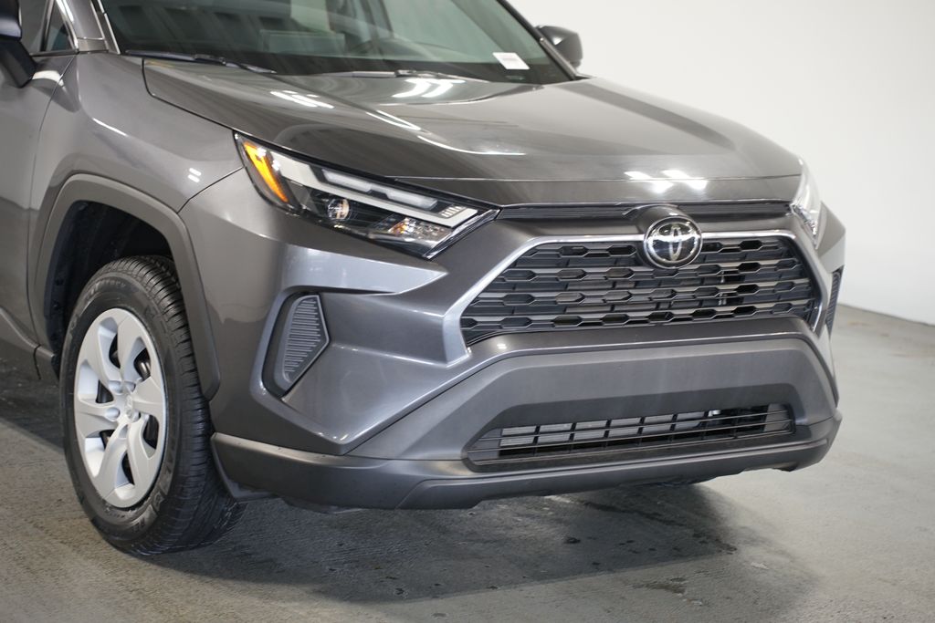 Thumbnail: 2024 Toyota RAV4 - 4