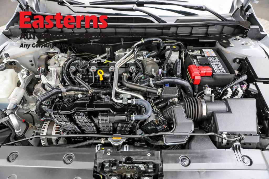 Used 2023 Gray Nissan 2.5 SR image 7