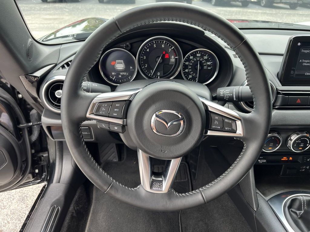 2023 Mazda Miata RF Grand Touring 16