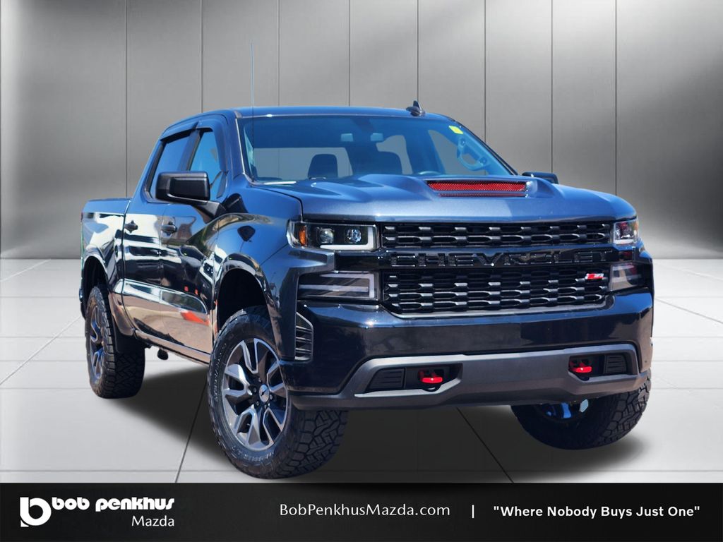 Shadow Gray Metallic 2022 Chevrolet Silverado 1500 Pickup Truck Four-Wheel Drive Automatic