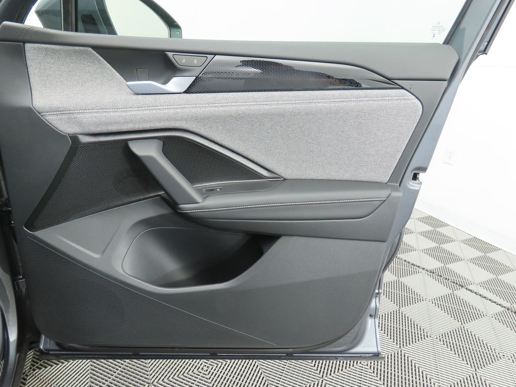 Thumbnail: 2026 Volkswagen Tiguan - 25