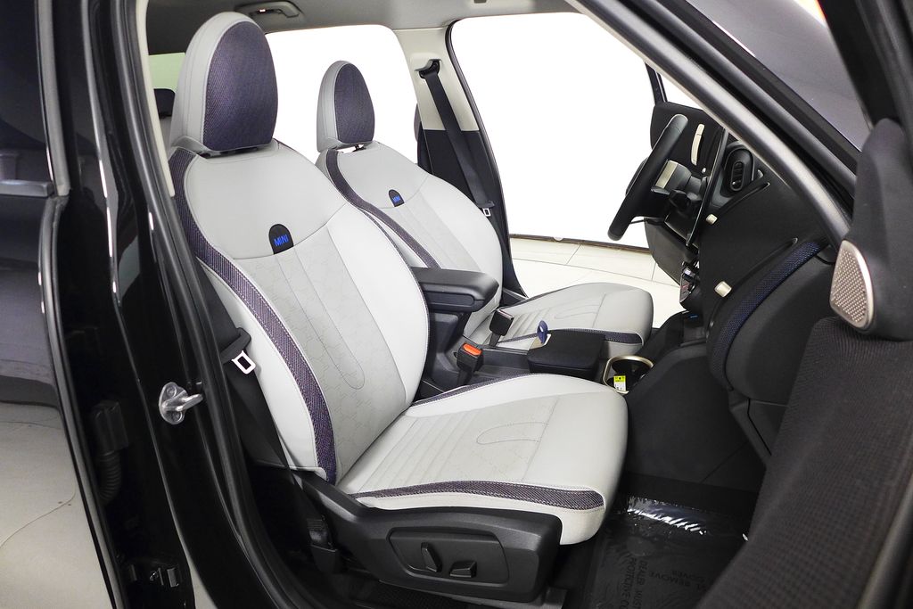 Thumbnail: 2025 MINI Cooper Countryman - 19