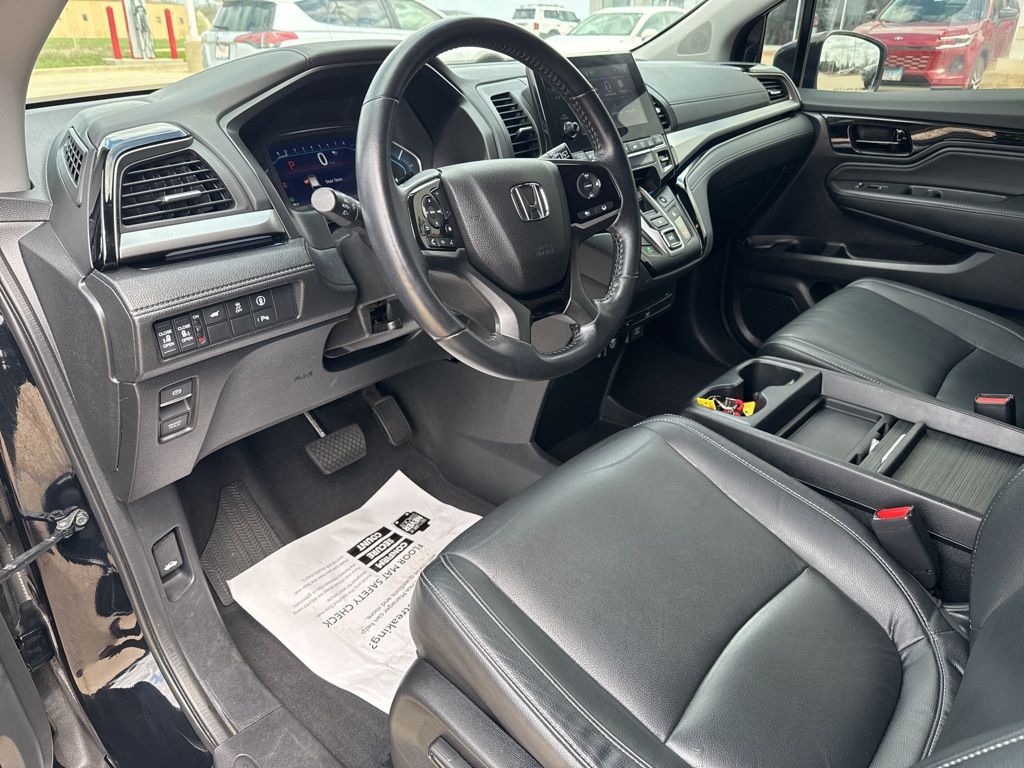 Used 2022 Honda Odyssey Van