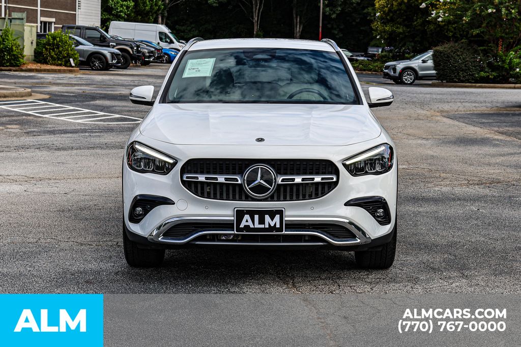 Used 2025 White Mercedes-Benz GLA 250 image 11