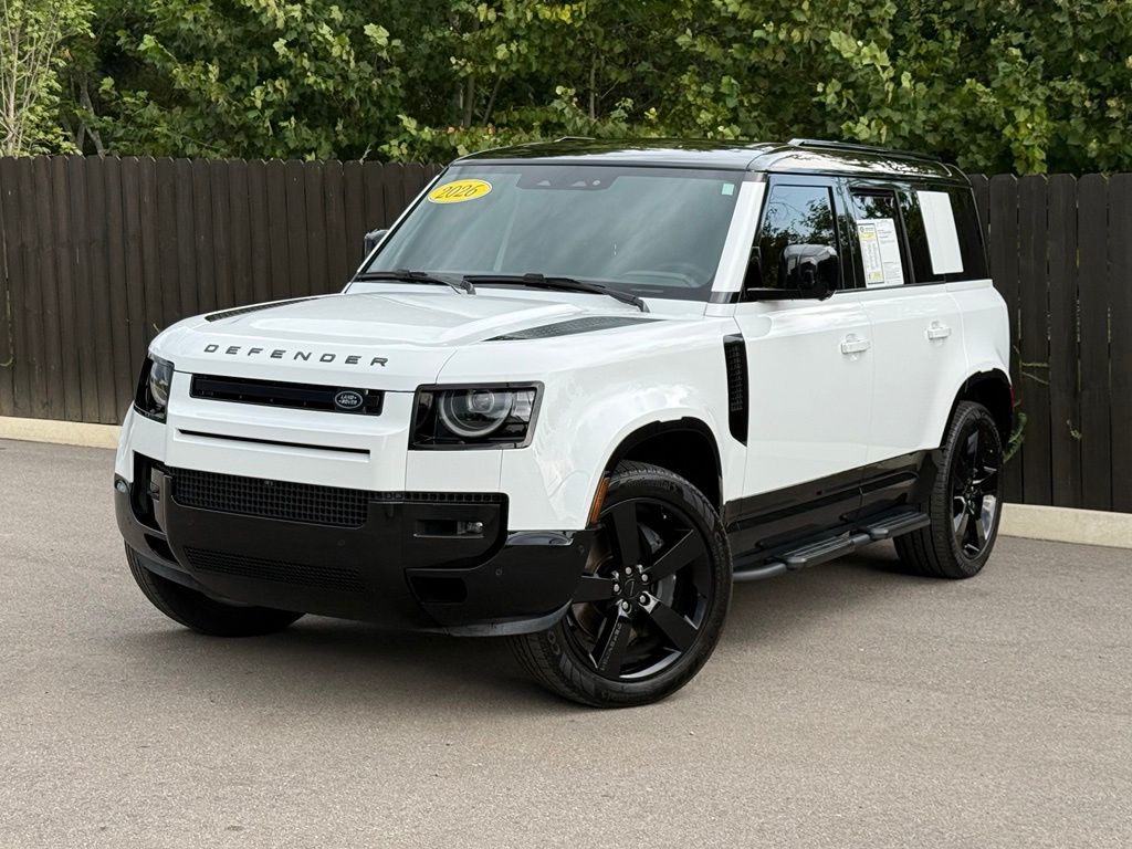 2026 Land Rover Defender 110 P400 X-Dynamic SE AWD