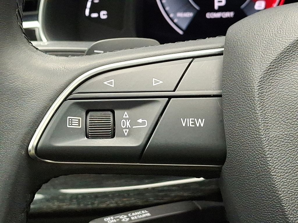 Thumbnail: 2021 Audi Q7 - 23