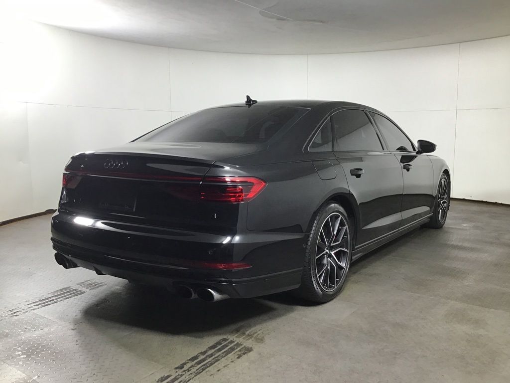 Used 2020 Black Audi 4.0T image 7