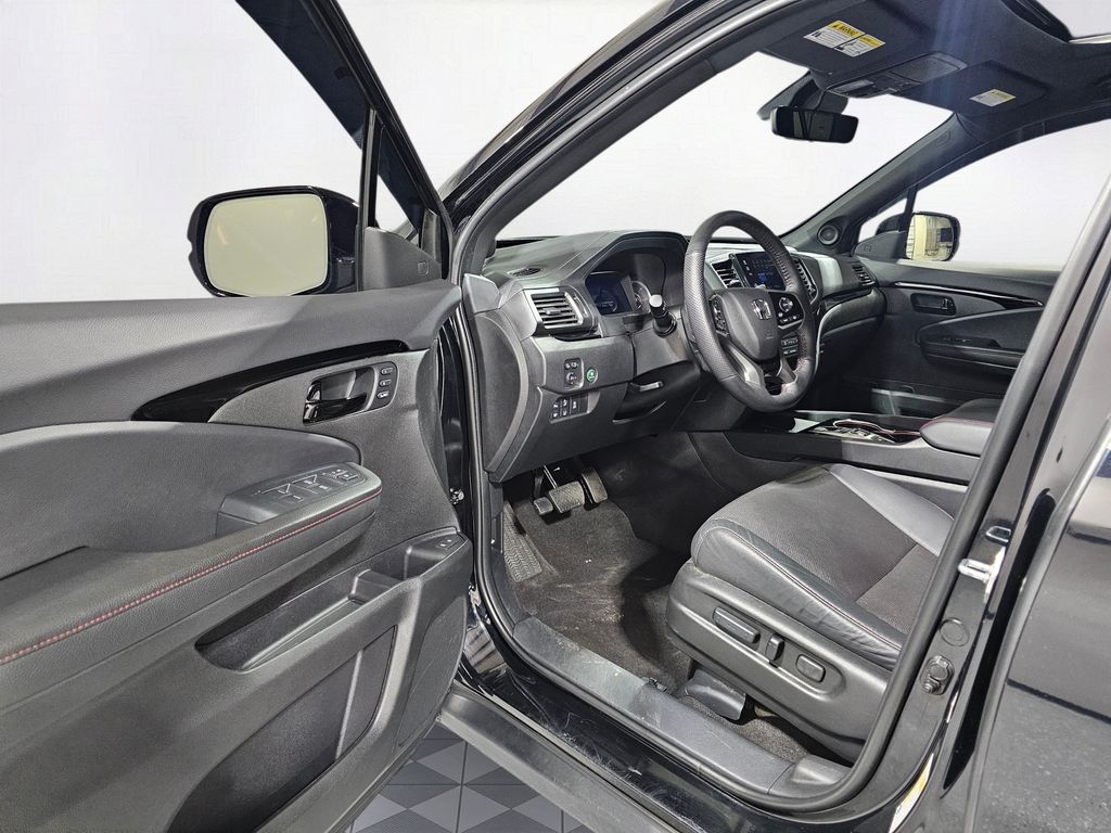 Used 2024 Black Honda Black Edition image 20