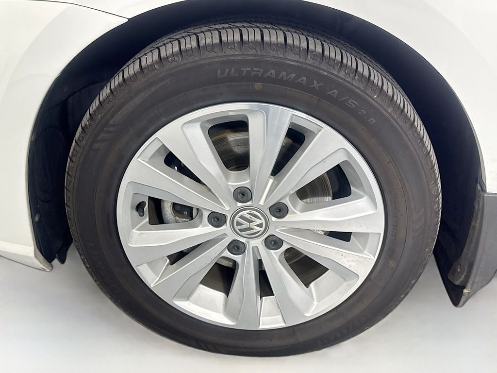 Used Car 2018 Volkswagen Golf  Tsi Se 4-door For Sale Under $20,000 In Austin, Texas