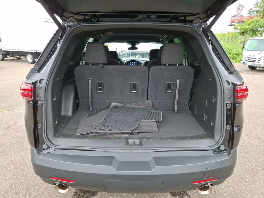 Used 2023 Chevrolet Traverse SUV