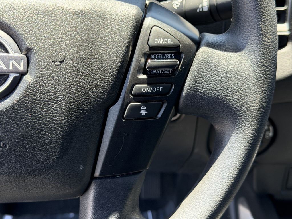 Used 2024 Nissan Frontier Truck
