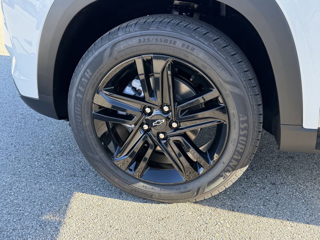new 2026 Chevrolet Trax car, priced at $25,505