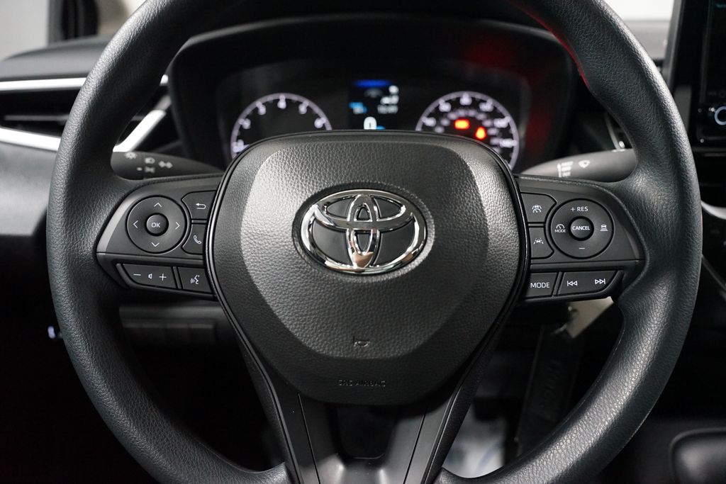 Thumbnail: 2025 Toyota Corolla - 12