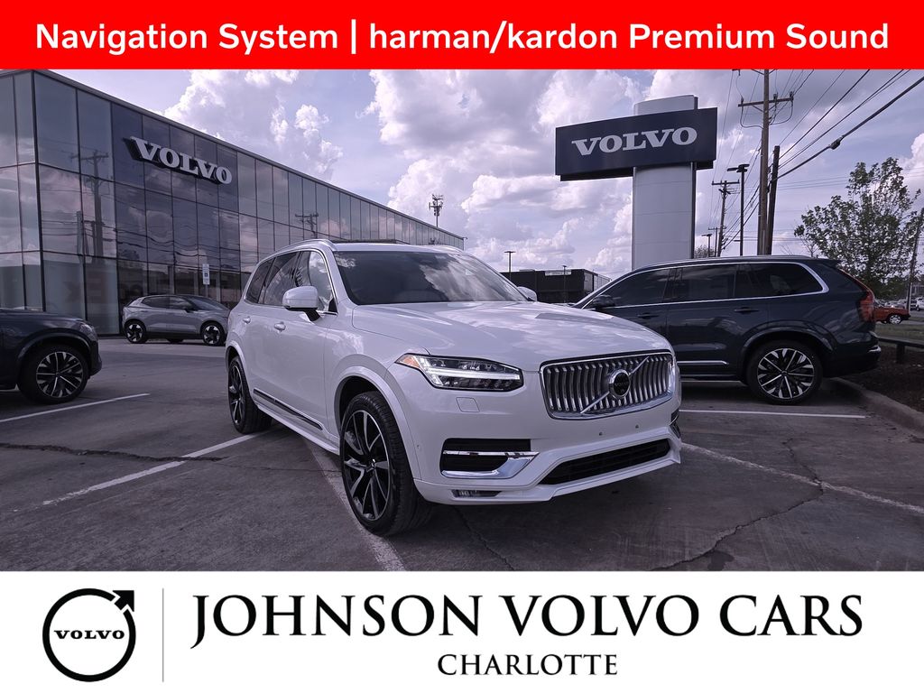 Crystal White Metallic 2023 Volvo XC90 B6 Plus Bright Theme 6-Passenger AWD SUV / Crossover All-Wheel Drive Automatic