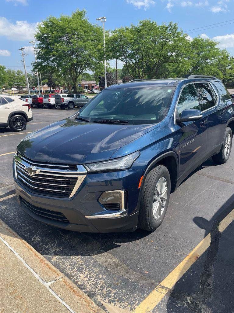 Northsky Blue Metallic 2023 Chevrolet Traverse SUV / Crossover Four-Wheel Drive 9-Speed Automatic