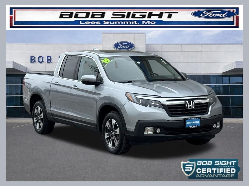 Lunar Silver Metallic 2019 Honda Ridgeline RTL AWD Pickup Truck All-Wheel Drive 6-Speed Automatic