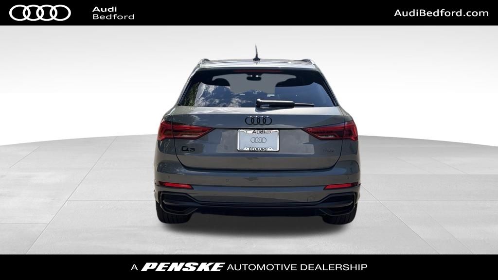Thumbnail: 2021 Audi Q3 - 5