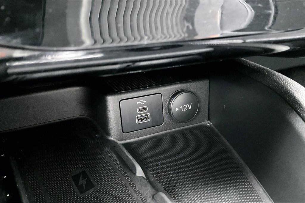 Used 2024 Blue Ford Base image 26