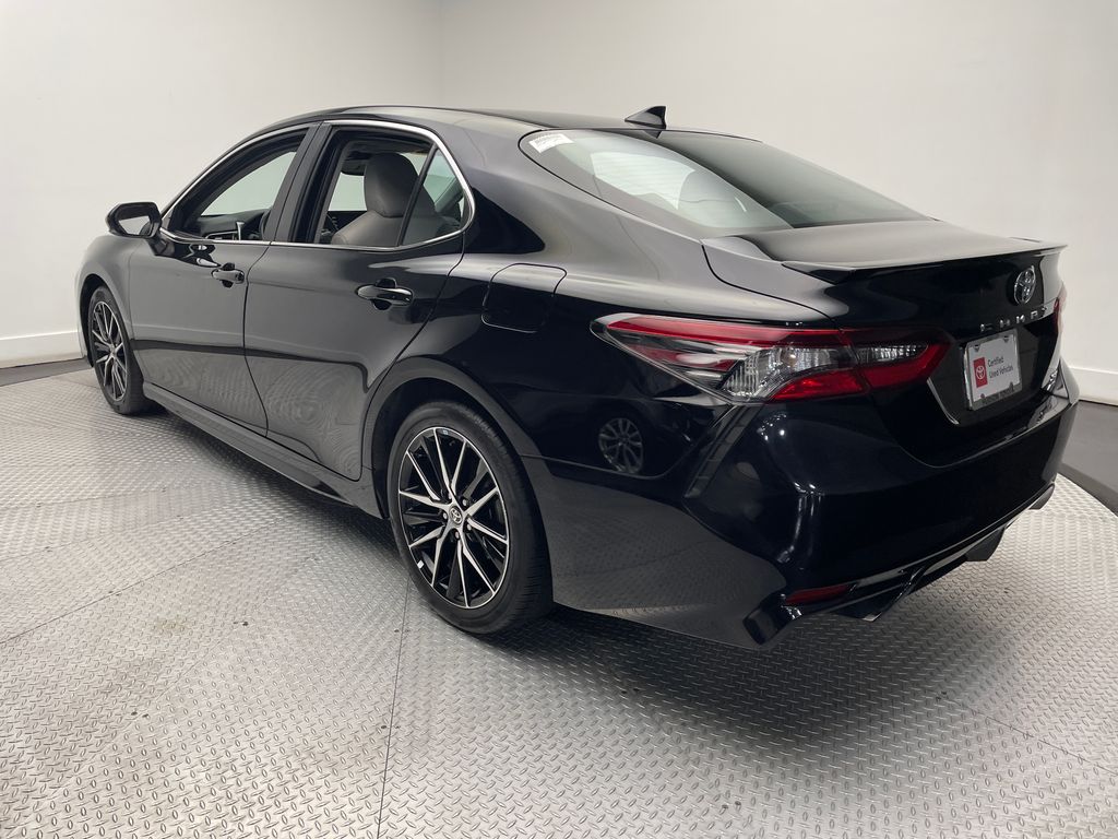 2023 Toyota Camry SE 7