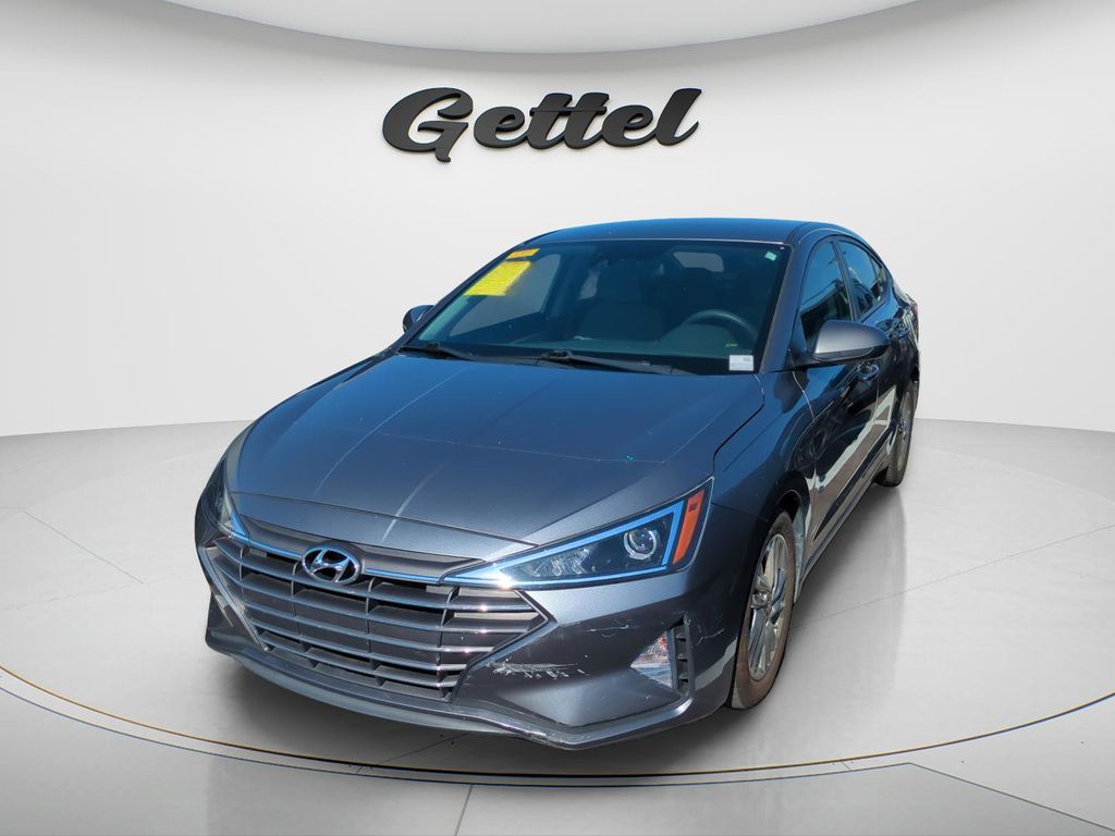 Used 2019 Gray Hyundai SEL image 2