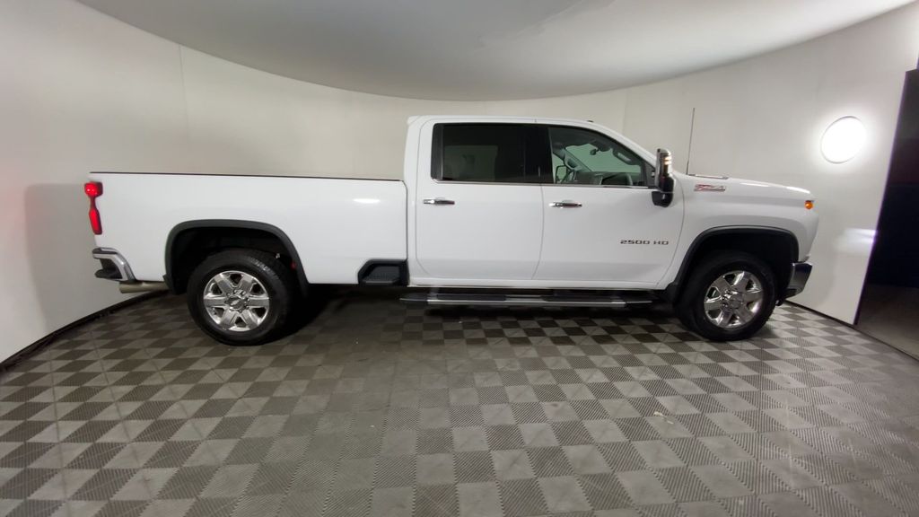 2020 Chevrolet Silverado 2500HD LTZ 9