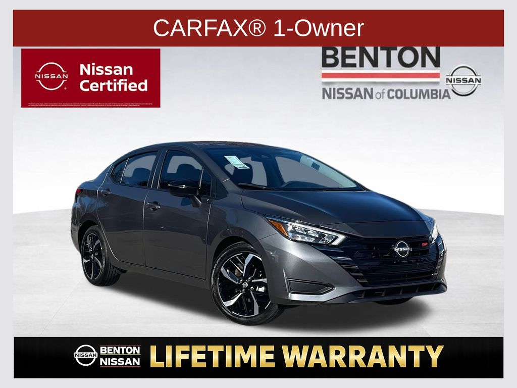 2025 Nissan Versa SR FWD